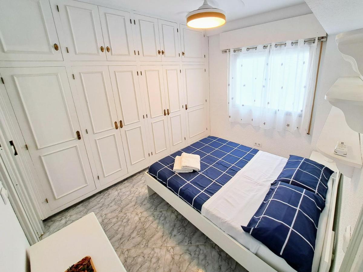 Sea Breeze Apartment Estepona Exterior photo